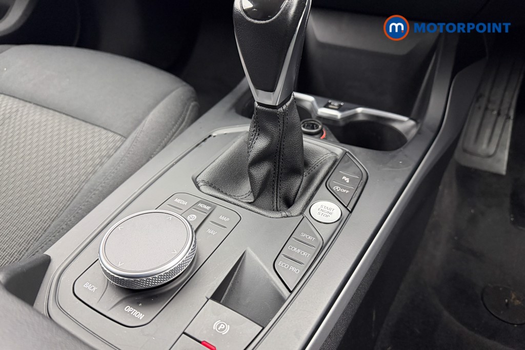 BMW 1 Series SE Manual Diesel Hatchback - Stock Number (1607800) - 16th supplementary image