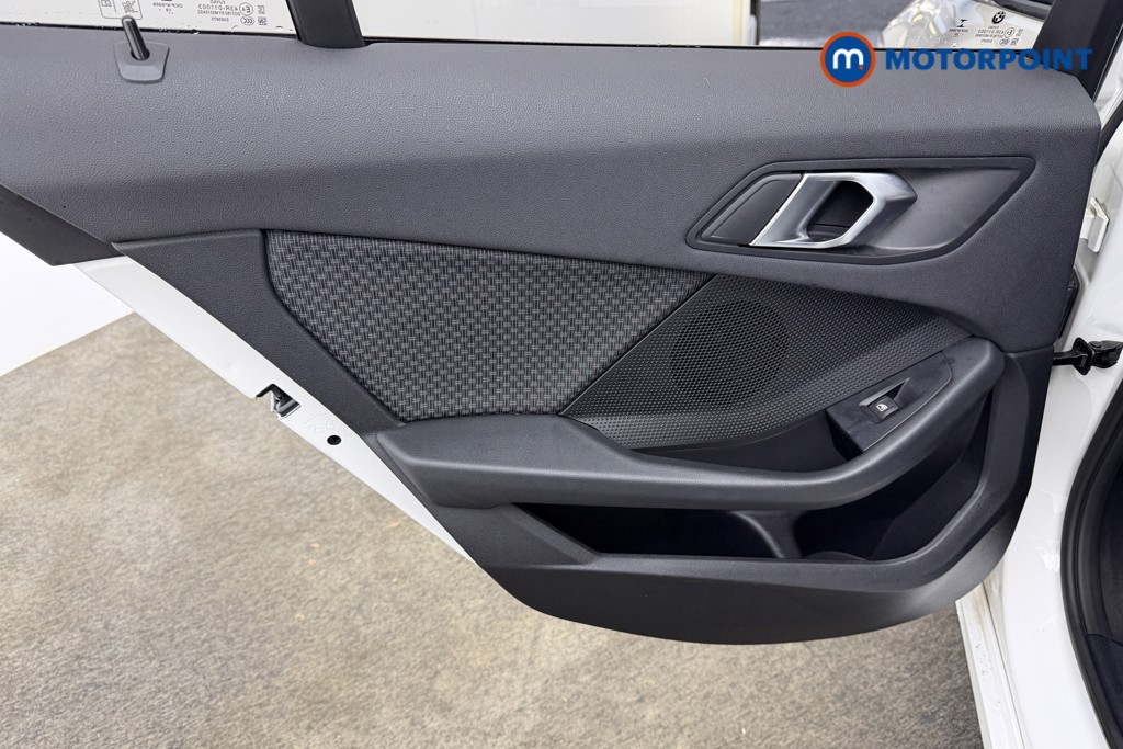 BMW 1 Series SE Manual Diesel Hatchback - Stock Number (1607800) - 31st supplementary image