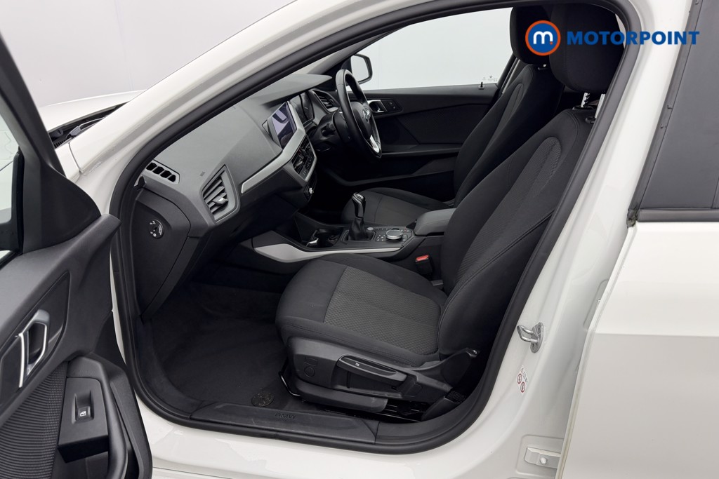 BMW 1 Series SE Manual Diesel Hatchback - Stock Number (1607800) - 34th supplementary image