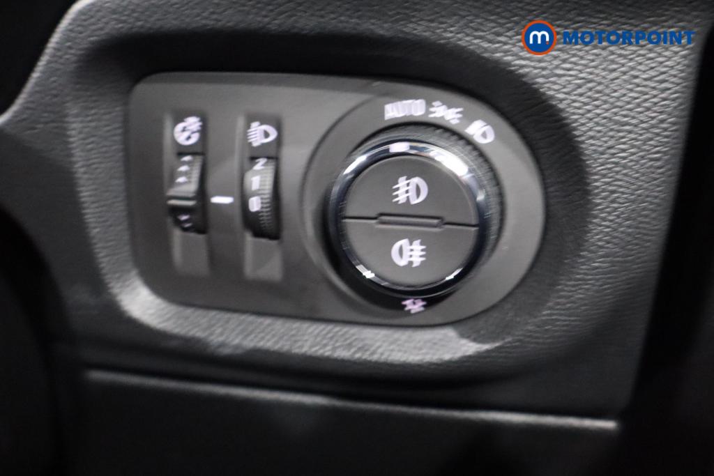 Vauxhall Corsa GS Manual Petrol Hatchback - Stock Number (1607908) - 14th supplementary image