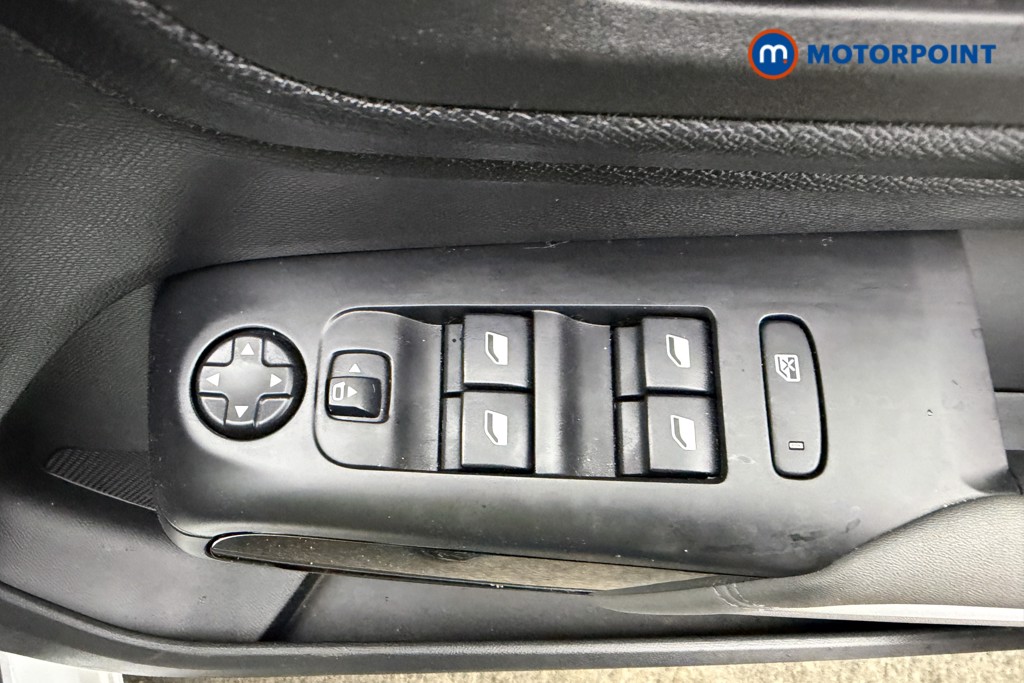 Citroen C5 Aircross Flair Plus Automatic Petrol SUV - Stock Number (1608327) - 21st supplementary image