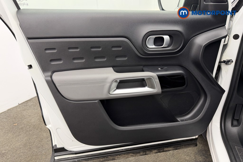 Citroen C5 Aircross Flair Plus Automatic Petrol SUV - Stock Number (1608327) - 38th supplementary image