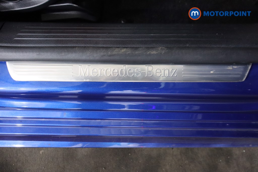 Mercedes-Benz A Class Amg Line Automatic Diesel Hatchback - Stock Number (1608390) - 20th supplementary image