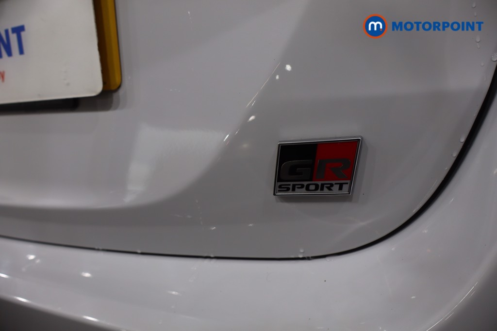 Toyota Yaris Gr Sport Automatic Petrol-Electric Hybrid Hatchback - Stock Number (1608753) - 40th supplementary image
