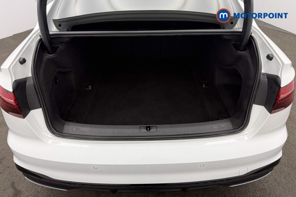 Audi A4 Black Edition Automatic Diesel Saloon - Stock Number (1608951) - 5th supplementary image