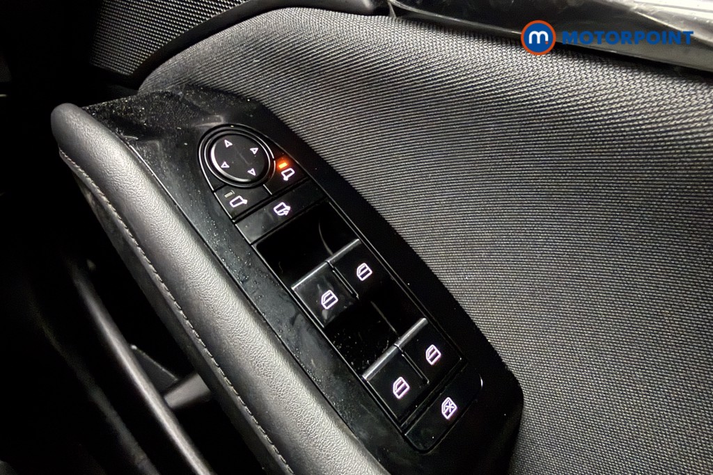 Mazda 3 Centre-Line Automatic Petrol Hatchback - Stock Number (1608953) - 18th supplementary image