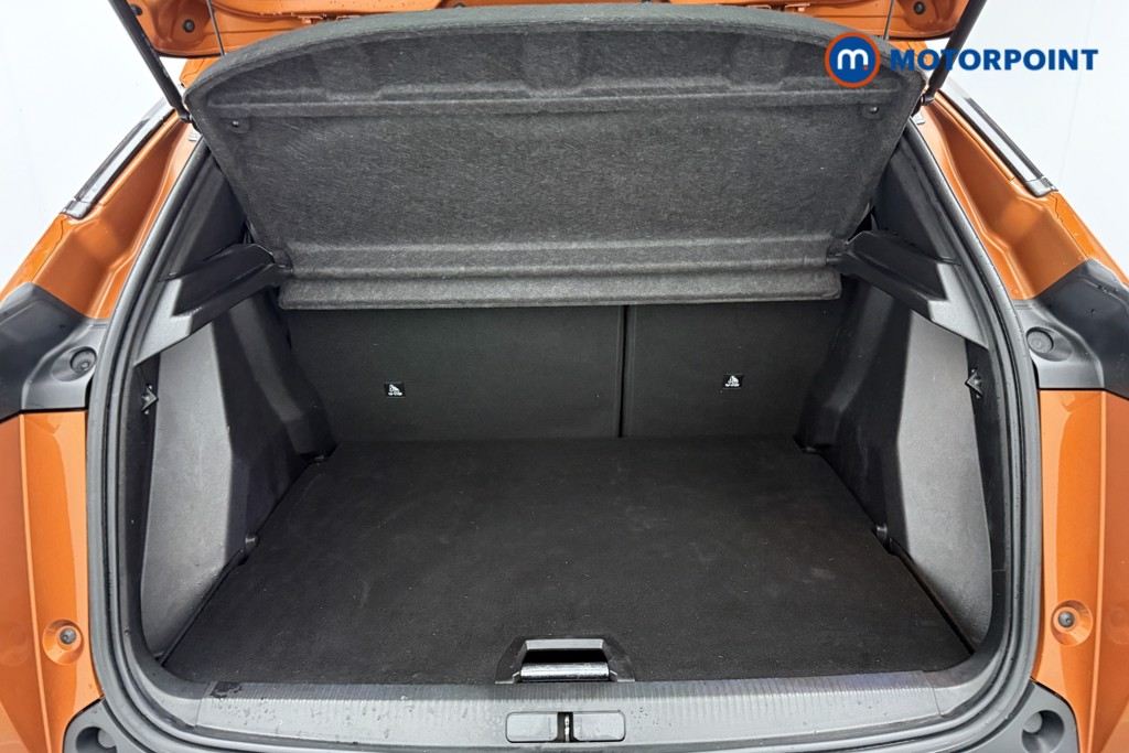 Peugeot 2008 Allure Premium-Plus Manual Petrol SUV - Stock Number (1608991) - 5th supplementary image