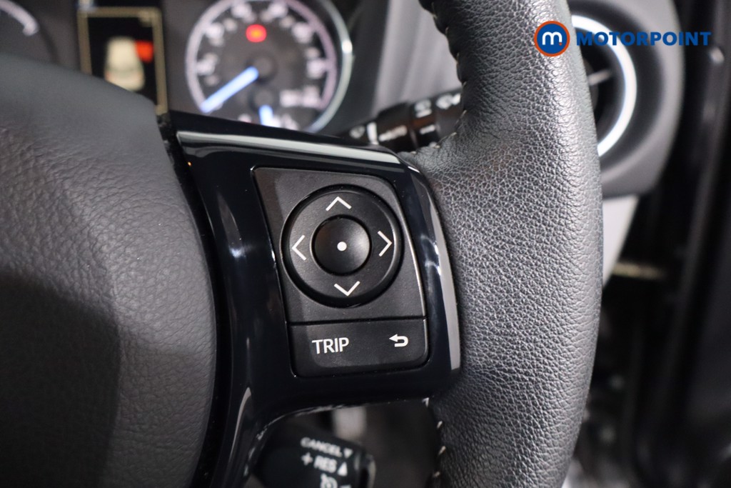 Toyota Yaris Excel Automatic Petrol-Electric Hybrid Hatchback - Stock Number (1609209) - 8th supplementary image