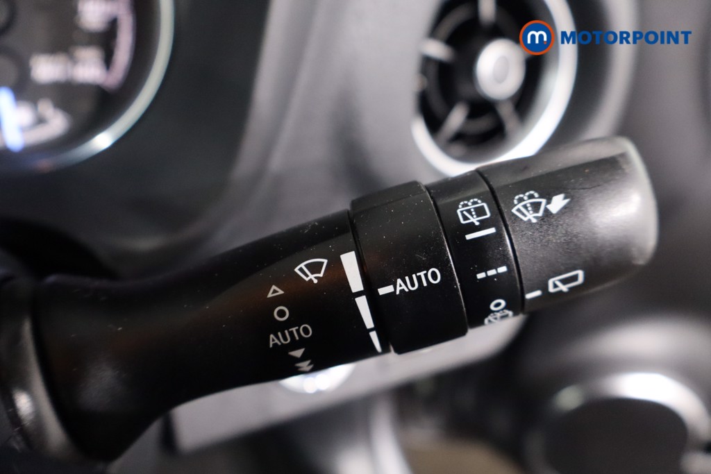 Toyota Yaris Excel Automatic Petrol-Electric Hybrid Hatchback - Stock Number (1609209) - 15th supplementary image