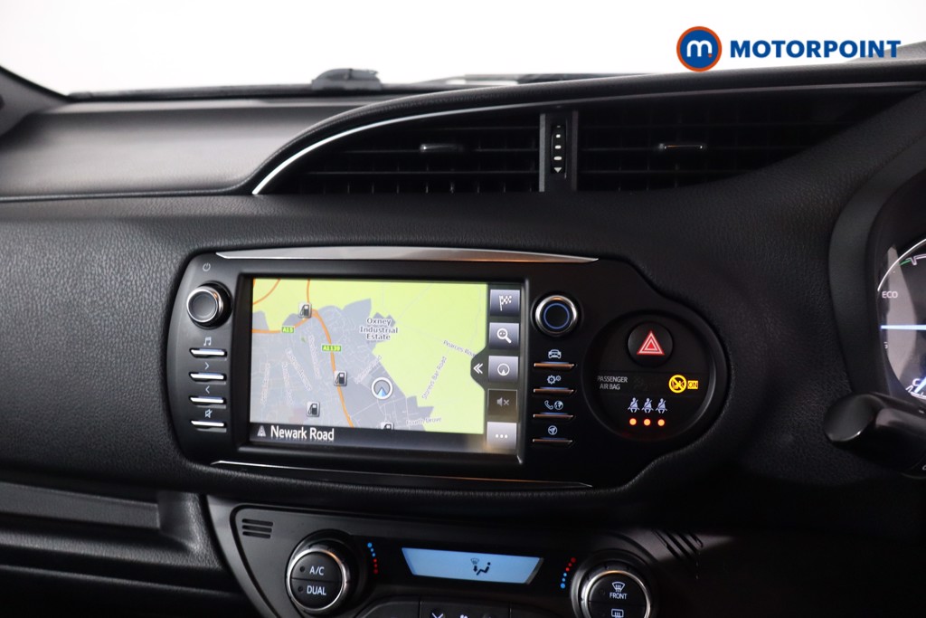 Toyota Yaris Excel Automatic Petrol-Electric Hybrid Hatchback - Stock Number (1609209) - 18th supplementary image