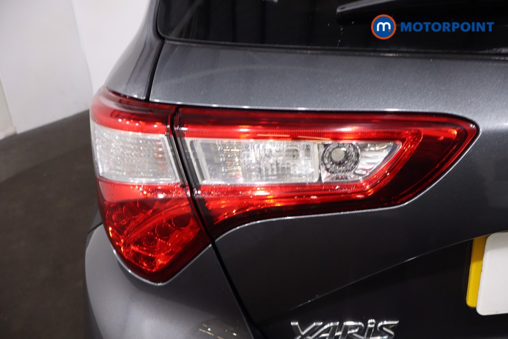 Toyota Yaris Excel Automatic Petrol-Electric Hybrid Hatchback - Stock Number (1609209) - 33rd supplementary image