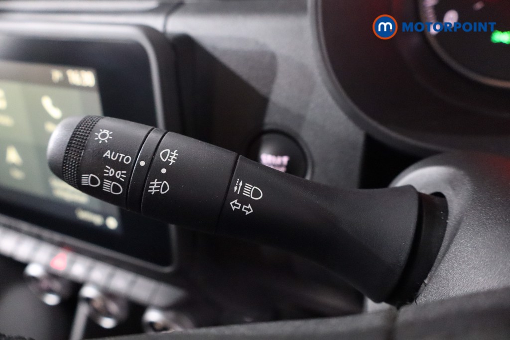 Dacia Duster Extreme Automatic Petrol SUV - Stock Number (1609297) - 14th supplementary image