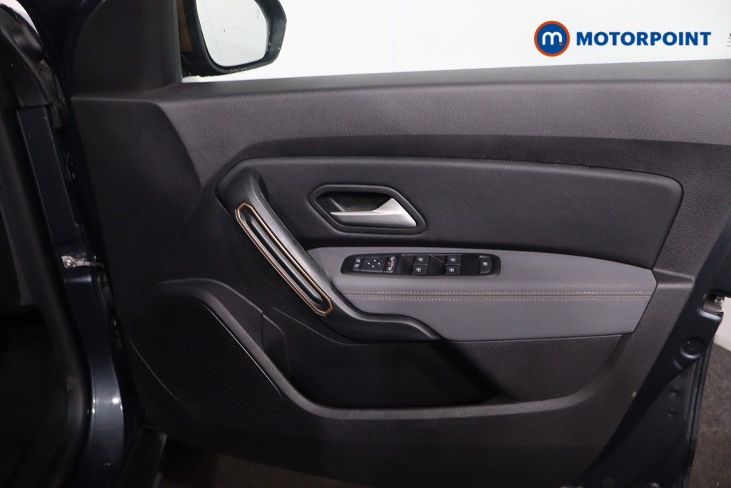 Dacia Duster Extreme Automatic Petrol SUV - Stock Number (1609297) - 24th supplementary image