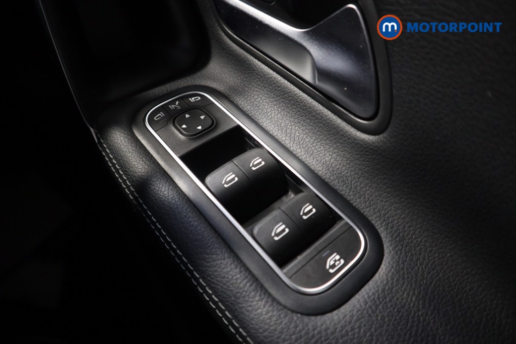 Mercedes-Benz CLA Amg Line Automatic Petrol Estate - Stock Number (1609302) - 6th supplementary image