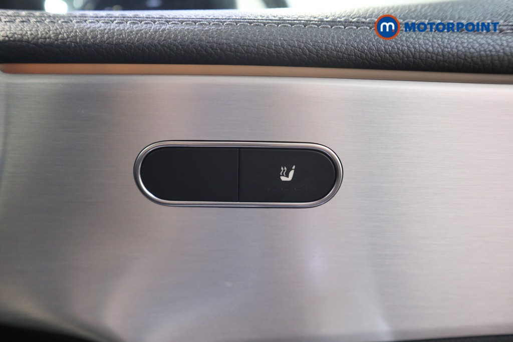 Mercedes-Benz CLA Amg Line Automatic Petrol Estate - Stock Number (1609302) - 12th supplementary image