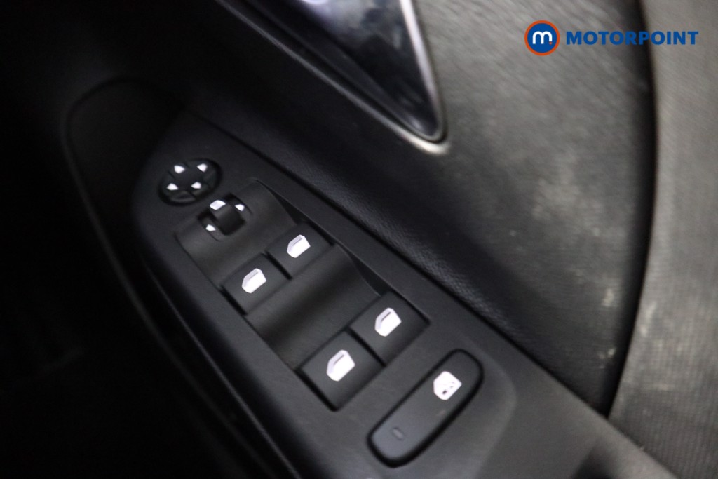 Vauxhall Corsa Design Manual Petrol Hatchback - Stock Number (1609308) - 5th supplementary image