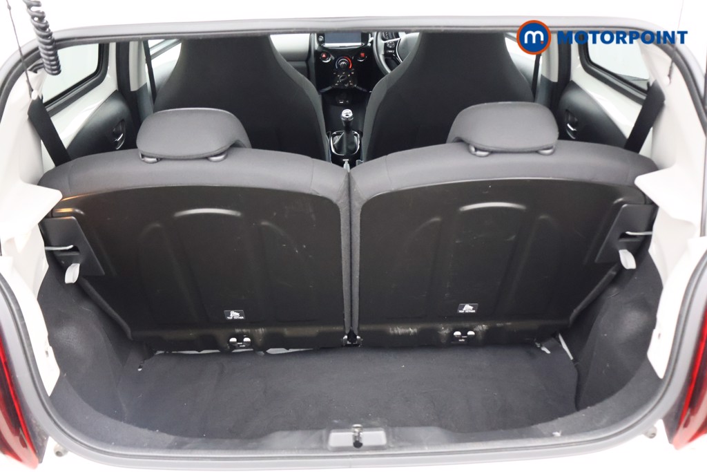 Peugeot 108 Allure Manual Petrol Hatchback - Stock Number (1609312) - 21st supplementary image