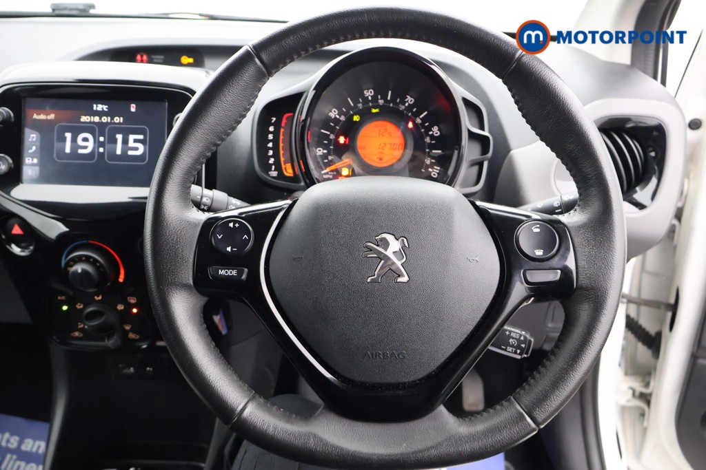 Peugeot 108 Allure Manual Petrol Hatchback - Stock Number (1609312) - 1st supplementary image