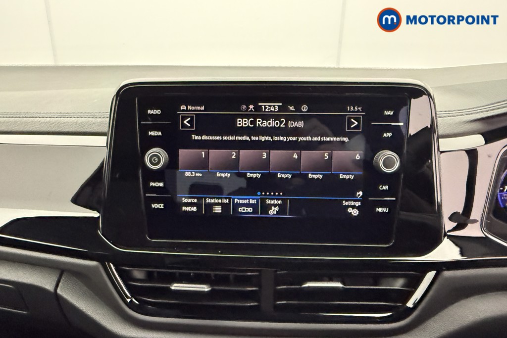 Volkswagen T-Roc Black Edition Automatic Petrol SUV - Stock Number (1609449) - 6th supplementary image