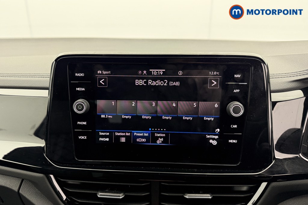 Volkswagen T-Roc Black Edition Automatic Petrol SUV - Stock Number (1609459) - 6th supplementary image