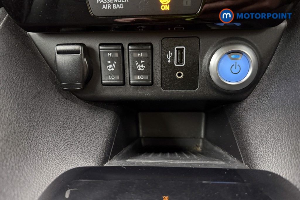Nissan Leaf N-Connecta Automatic Electric Hatchback - Stock Number (1609627) - 14th supplementary image