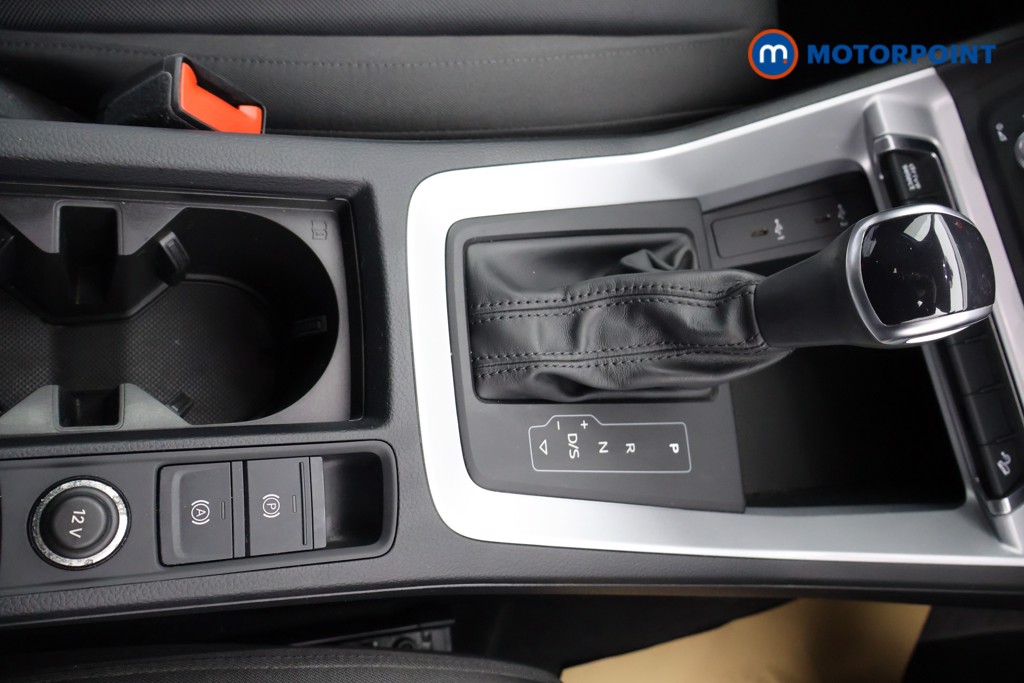 Audi Q3 Technik Automatic Petrol Plug-In Hybrid SUV - Stock Number (1609658) - 10th supplementary image