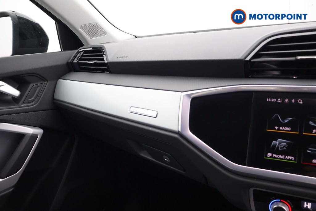 Audi Q3 Technik Automatic Petrol Plug-In Hybrid SUV - Stock Number (1609658) - 11th supplementary image