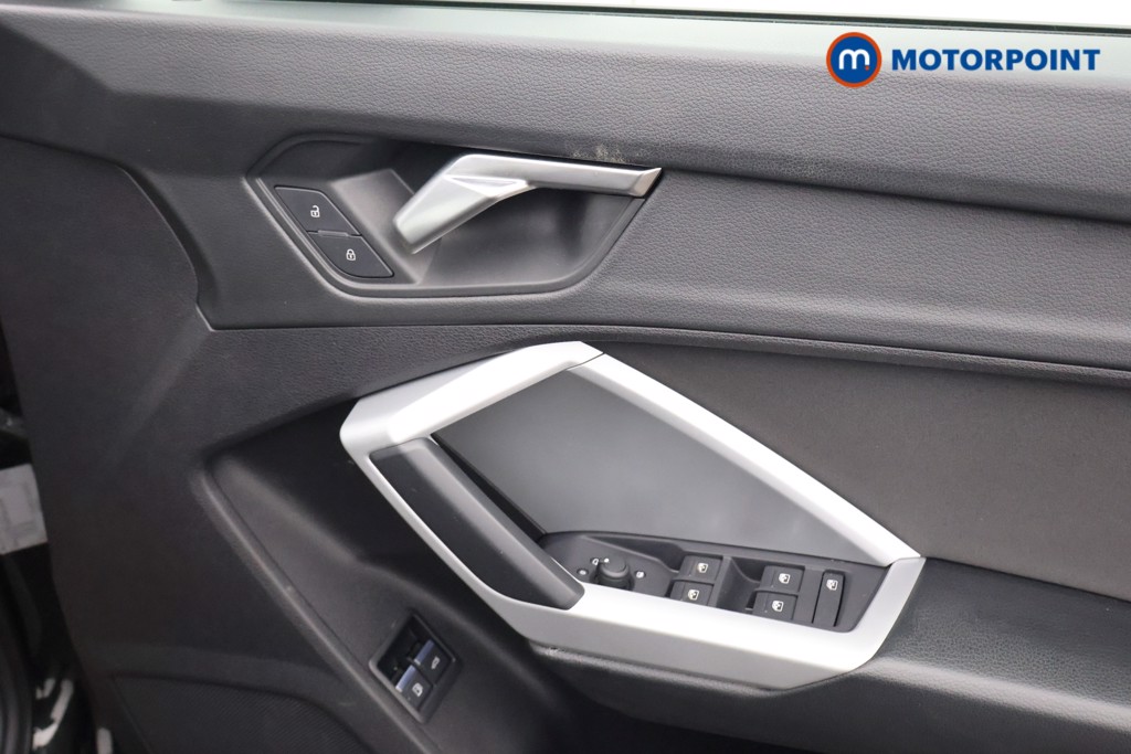 Audi Q3 Technik Automatic Petrol Plug-In Hybrid SUV - Stock Number (1609658) - 13th supplementary image