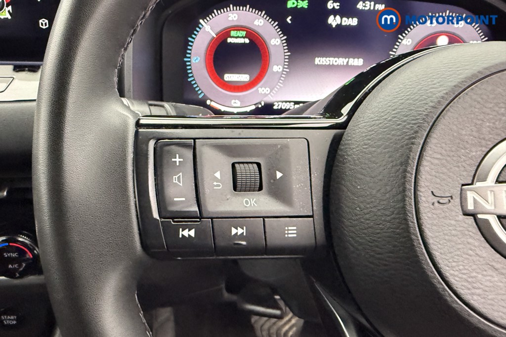 Nissan Qashqai N-Connecta Automatic Petrol-Electric Hybrid SUV - Stock Number (1609669) - 12th supplementary image