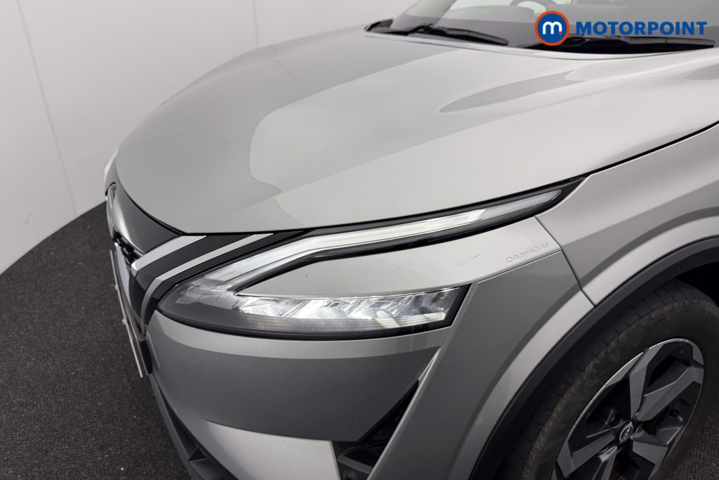 Nissan Qashqai N-Connecta Automatic Petrol-Electric Hybrid SUV - Stock Number (1609669) - 27th supplementary image