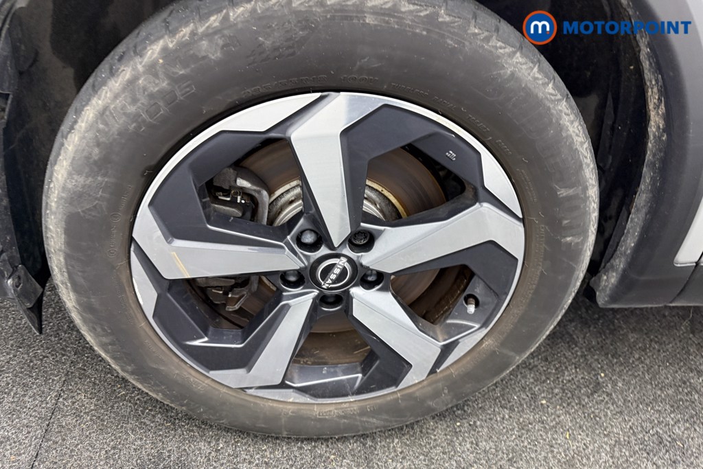 Nissan Qashqai N-Connecta Automatic Petrol-Electric Hybrid SUV - Stock Number (1609669) - 28th supplementary image