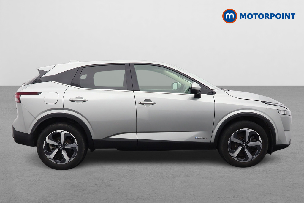 Nissan Qashqai N-Connecta Automatic Petrol-Electric Hybrid SUV - Stock Number (1609669) - Drivers side