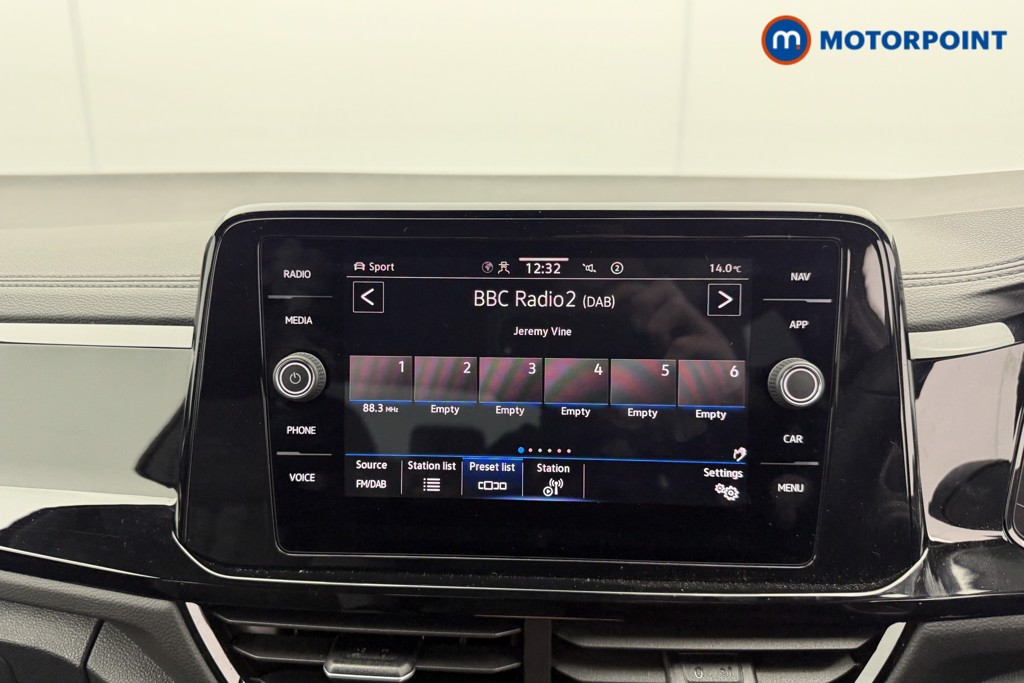 Volkswagen T-Roc Black Edition Automatic Petrol SUV - Stock Number (1609769) - 6th supplementary image