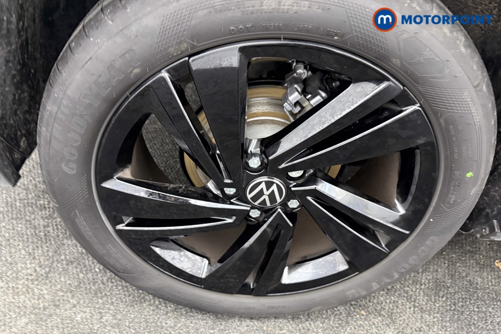 Volkswagen T-Roc Black Edition Automatic Petrol SUV - Stock Number (1609769) - 32nd supplementary image