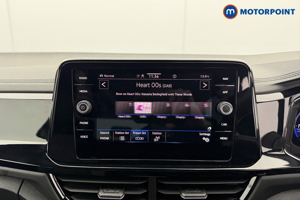 Volkswagen T-Roc Black Edition Automatic Petrol SUV - Stock Number (1609775) - 6th supplementary image