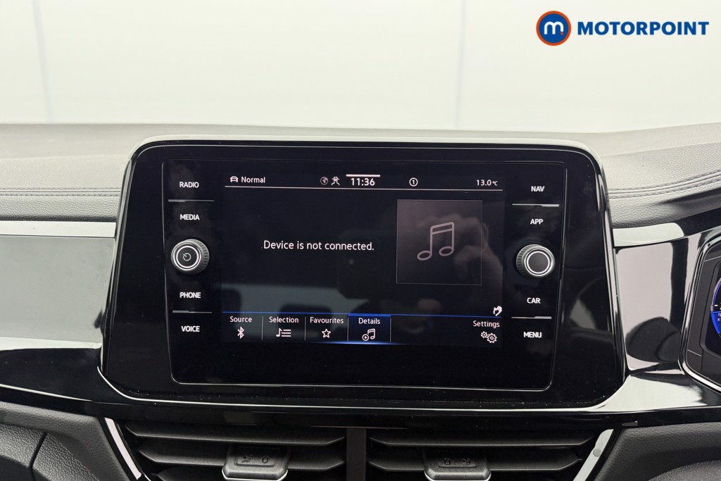 Volkswagen T-Roc Black Edition Automatic Petrol SUV - Stock Number (1609775) - 7th supplementary image