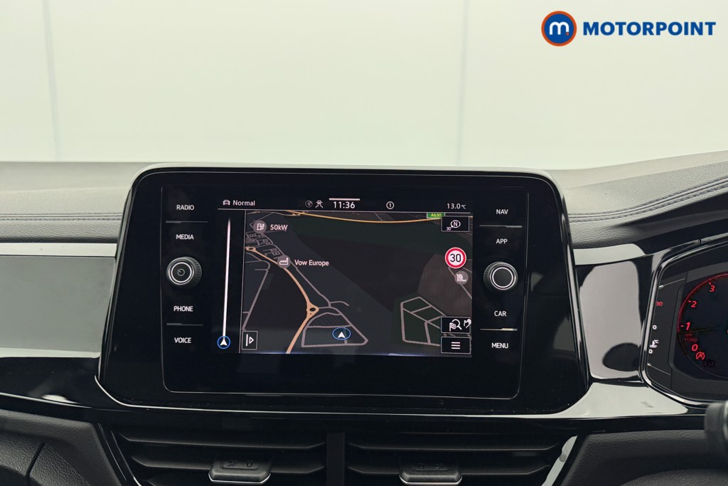 Volkswagen T-Roc Black Edition Automatic Petrol SUV - Stock Number (1609775) - 9th supplementary image