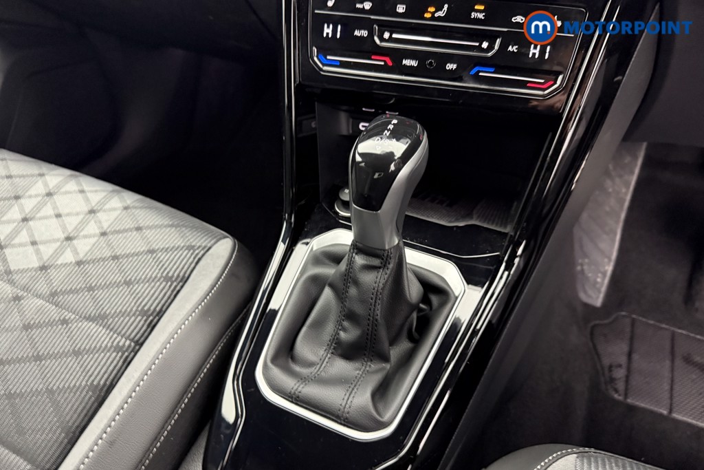 Volkswagen T-Roc Black Edition Automatic Petrol SUV - Stock Number (1609775) - 12th supplementary image