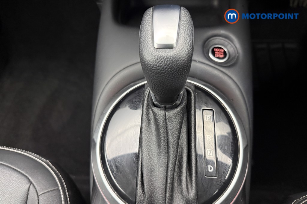 Nissan Juke Tekna Automatic Petrol SUV - Stock Number (1609817) - 7th supplementary image