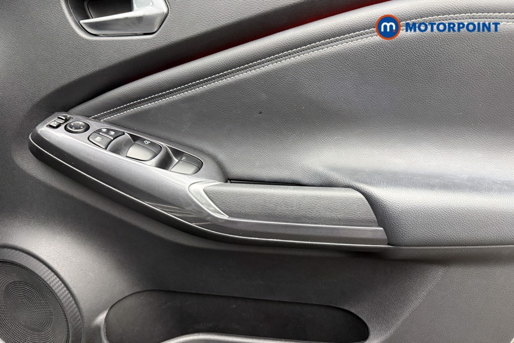 Nissan Juke Tekna Automatic Petrol SUV - Stock Number (1609817) - 18th supplementary image