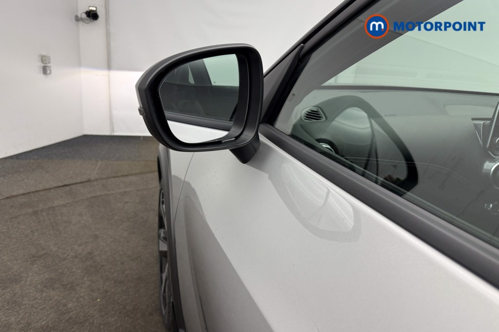 Nissan Juke Tekna Automatic Petrol SUV - Stock Number (1609817) - 30th supplementary image