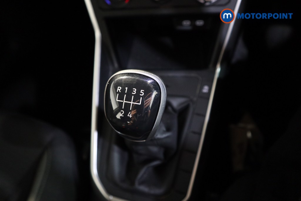 Volkswagen Polo Life Manual Petrol Hatchback - Stock Number (1609844) - 10th supplementary image