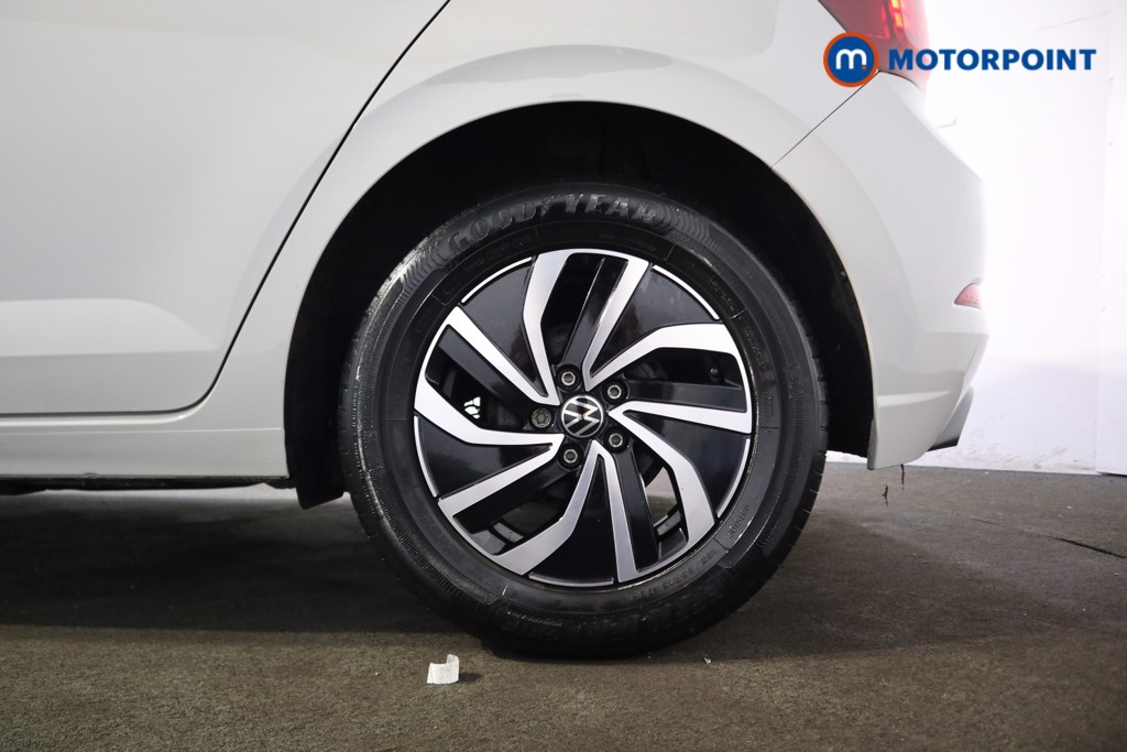 Volkswagen Polo Life Manual Petrol Hatchback - Stock Number (1609844) - 17th supplementary image