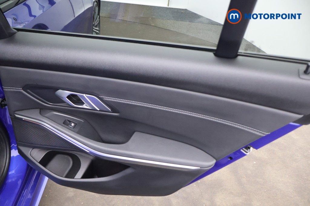 BMW 3 Series M Sport Automatic Petrol Saloon - Stock Number (1609866) - 17th supplementary image