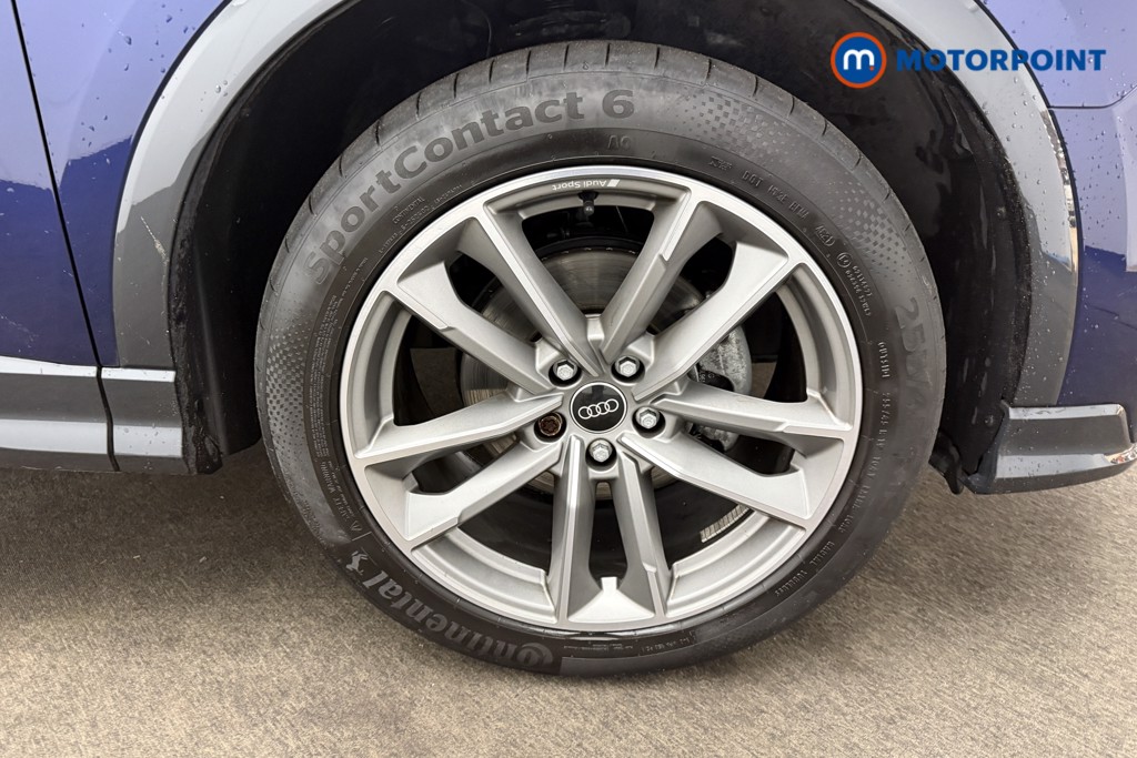 Audi Q3 Black Edition Manual Petrol SUV - Stock Number (1609999) - 24th supplementary image