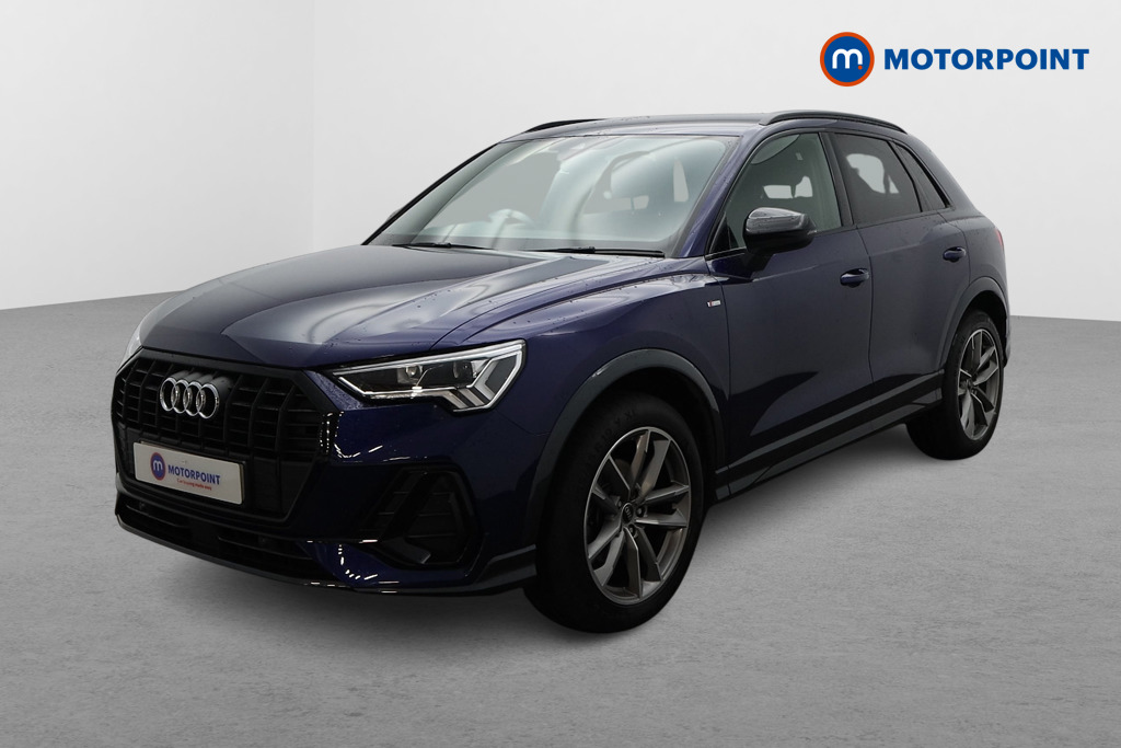 Audi Q3 Black Edition Manual Petrol SUV - Stock Number (1609999) - Passenger side front corner