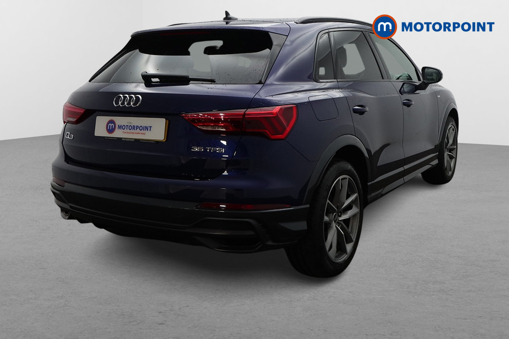 Audi Q3 Black Edition Manual Petrol SUV - Stock Number (1609999) - Drivers side rear corner