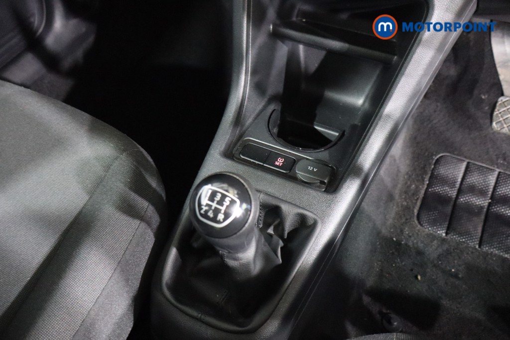 Volkswagen UP UP Manual Petrol Hatchback - Stock Number (1610037) - 9th supplementary image