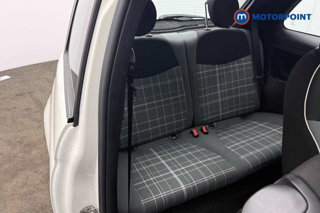 Fiat 500 Lounge Manual Petrol Hatchback - Stock Number (1610133) - 13th supplementary image