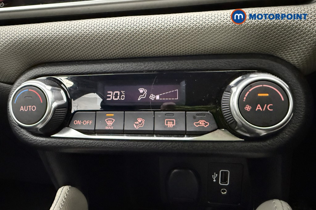 Nissan Micra Acenta Manual Petrol Hatchback - Stock Number (1610273) - 14th supplementary image